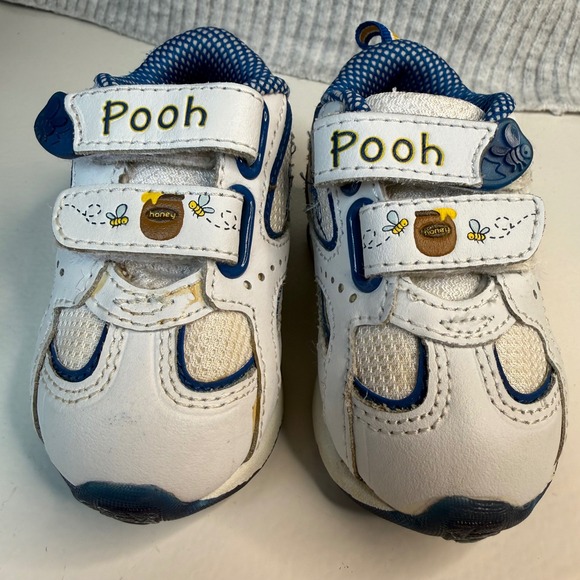 Kids Winnie the Pooh Size 3 Smartfit White Blue Velcro Sneakers Vintage 90s - Picture 6 of 15